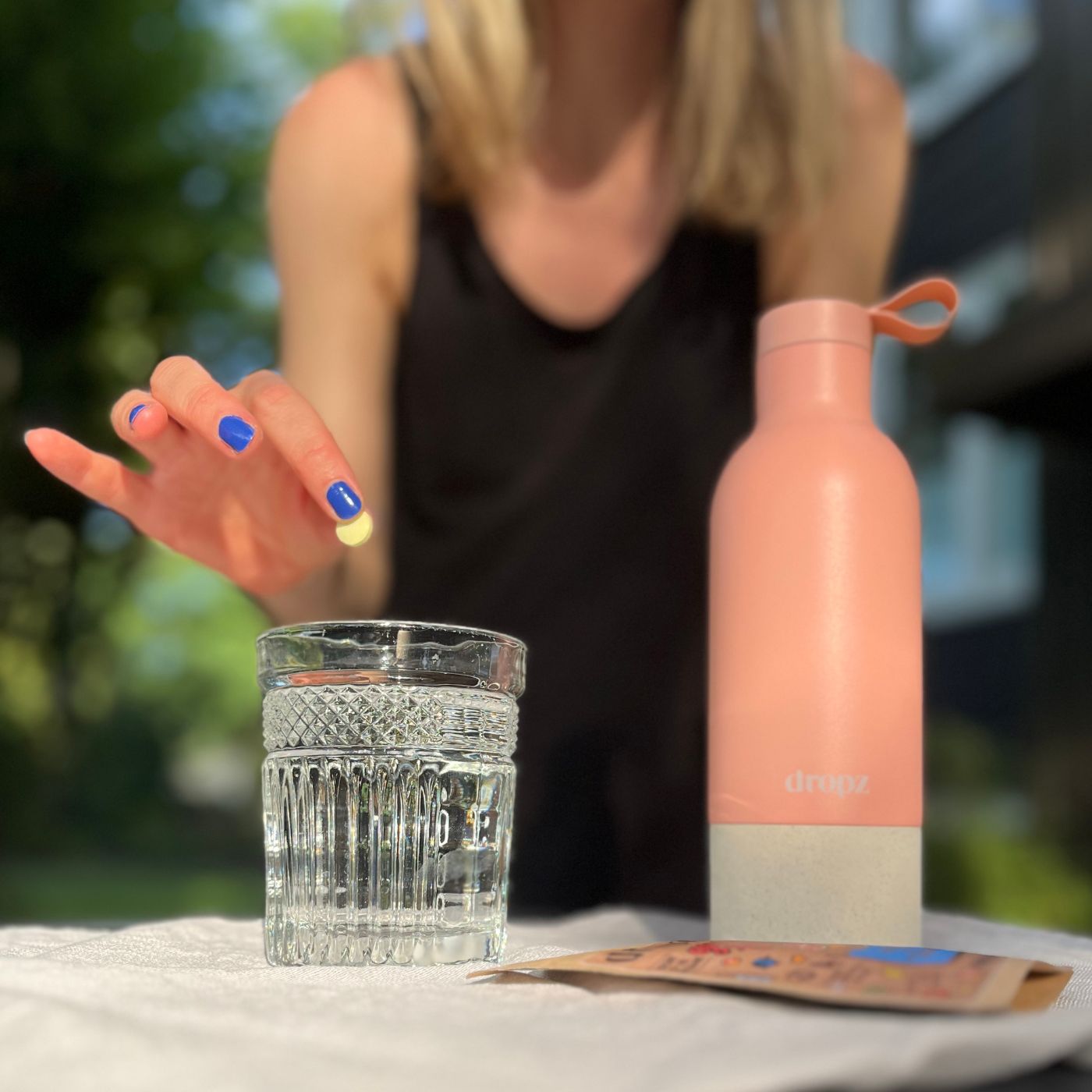 bottiglia dropz rosa - 0,5 L con vano portaoggetti